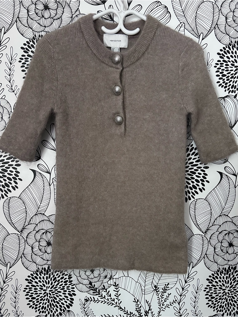 NWT H&M Edition Tan Short Sleeved Mohair Blend 3 Button Sweater